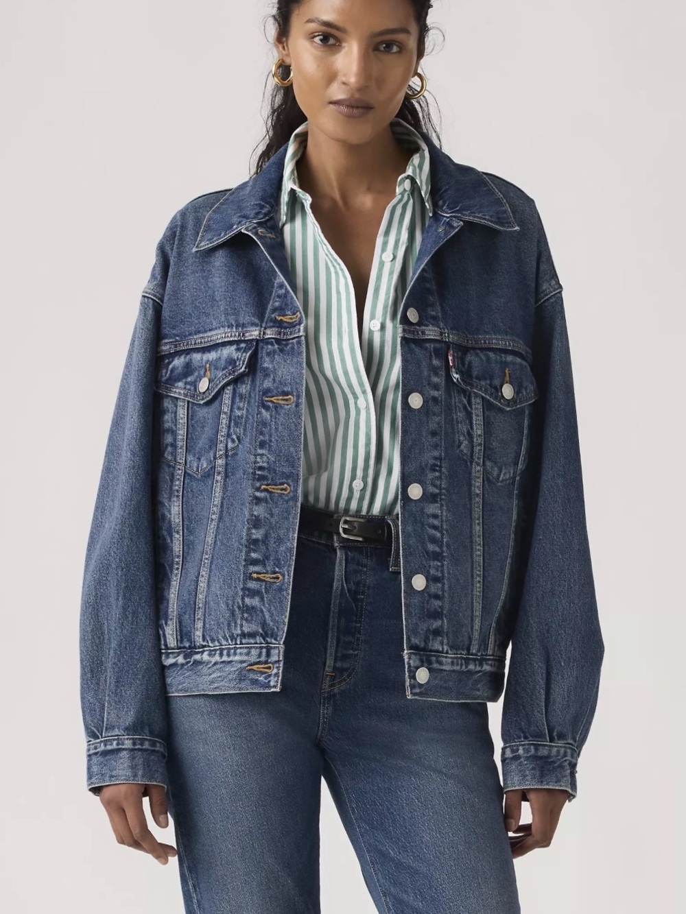 Levi’s Oversized Denim Jacket L Vintage Wash Relaxed Fit Classic Trucker Style